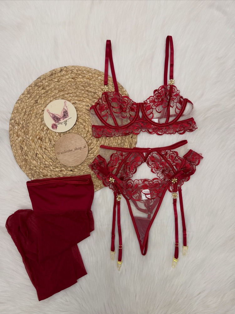 Women's Burgundy Lace Lingerie - Lace Bralette Set ulasan dan harga